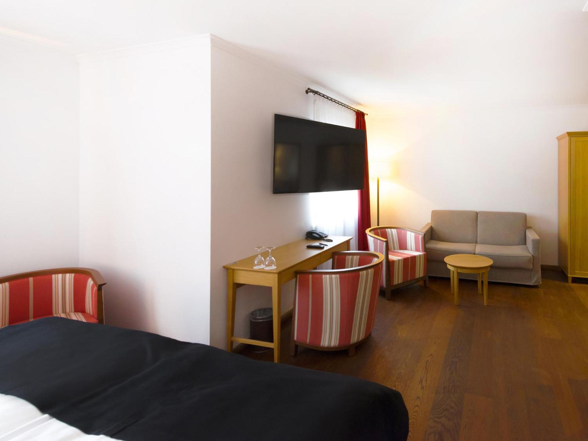 Dormero Hotel קלהיים מראה חיצוני תמונה