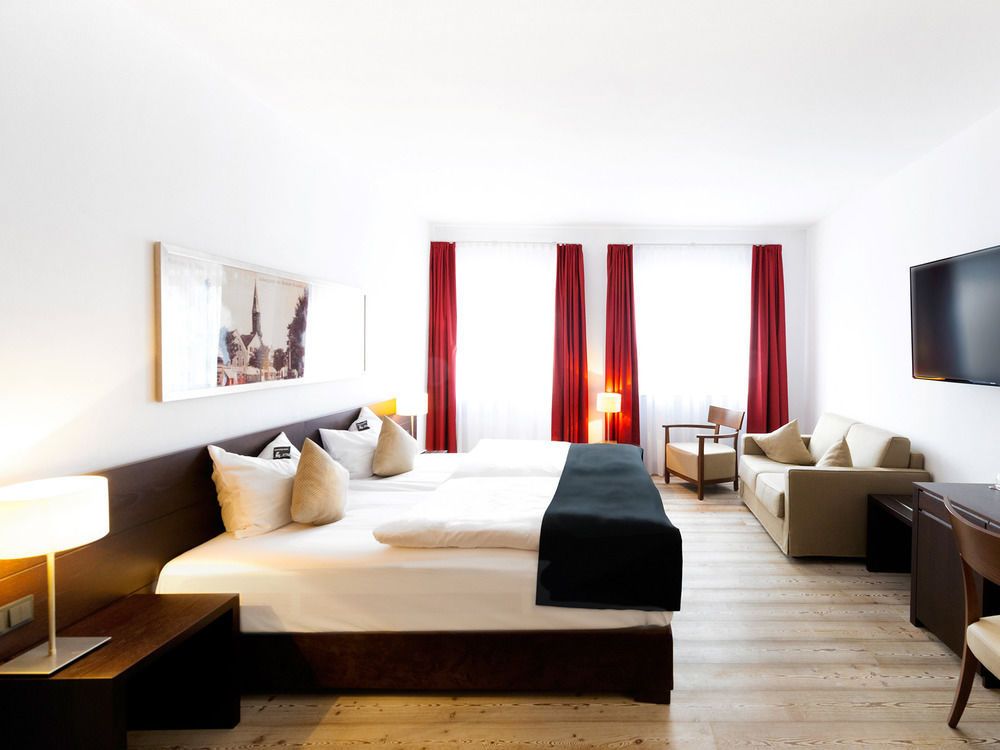 Dormero Hotel קלהיים מראה חיצוני תמונה