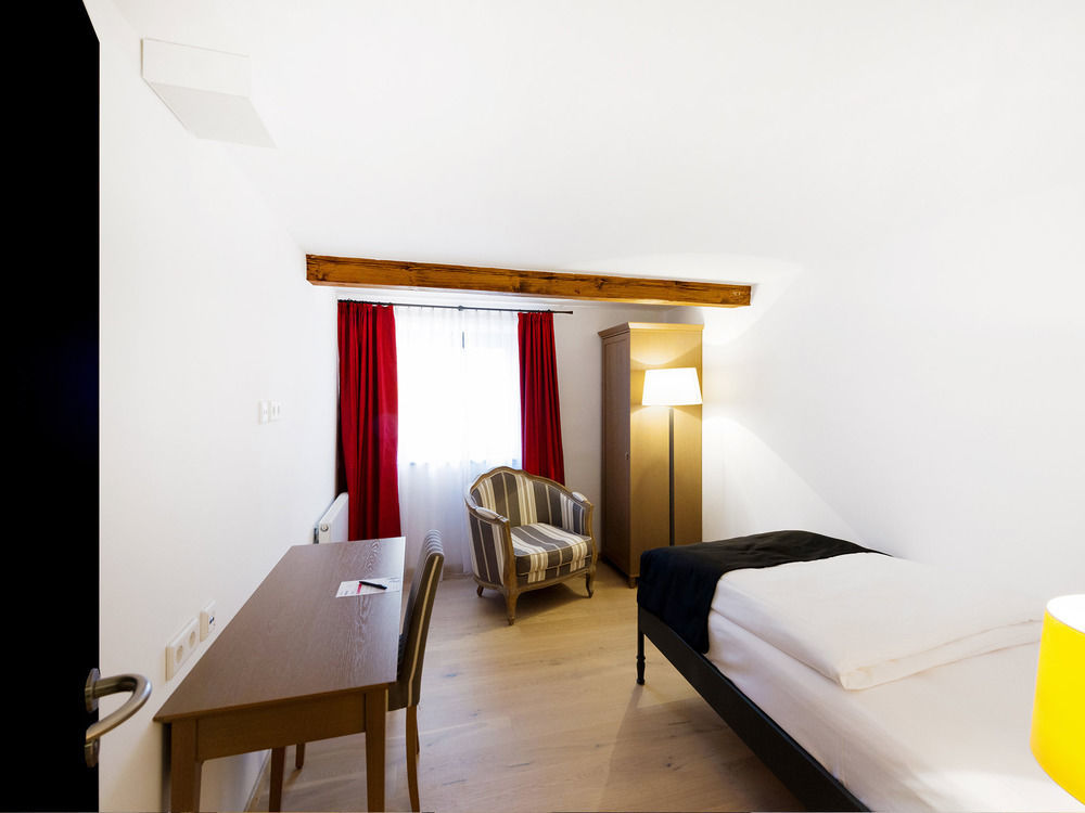 Dormero Hotel קלהיים מראה חיצוני תמונה